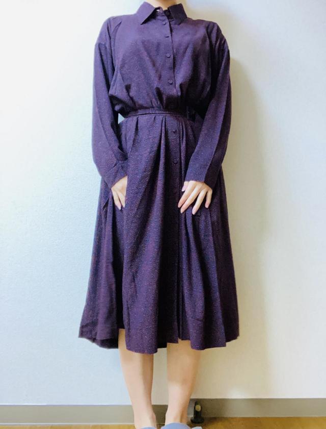 【UNIQLO（ユニクロ）×INES DE LA FRESSANGE　レーヨンプリントシャツワンピース】ひざ下くらいの丈感でもったりしない