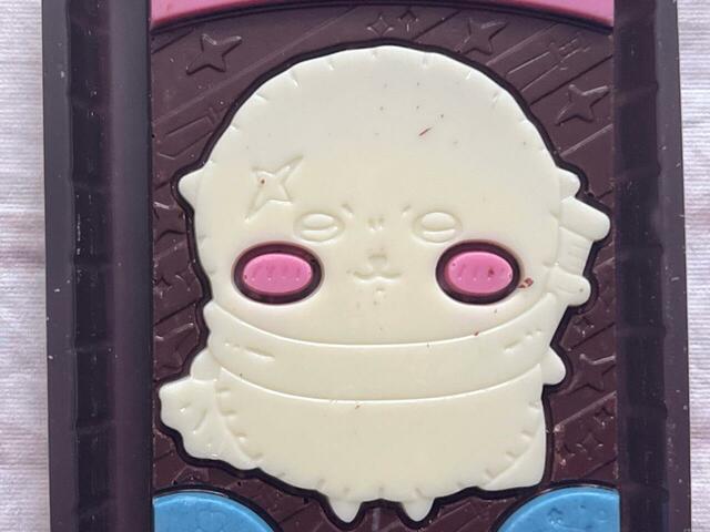 颯爽としたマント姿がかっこいいラッコ先生!ピンクのほっぺがキュート♪