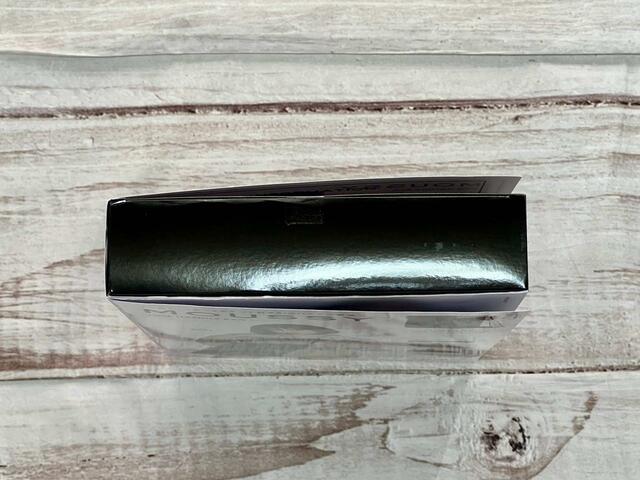 ブック内のボックスにバッグが入っています