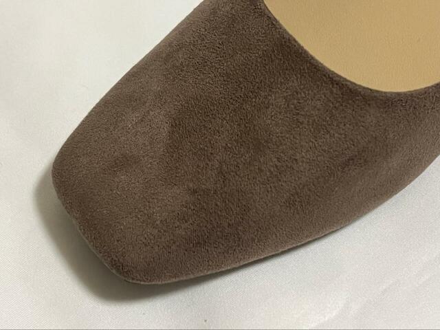 【GU スクエアフラットシューズ】大人っぽいスクエアトゥデザインです♪