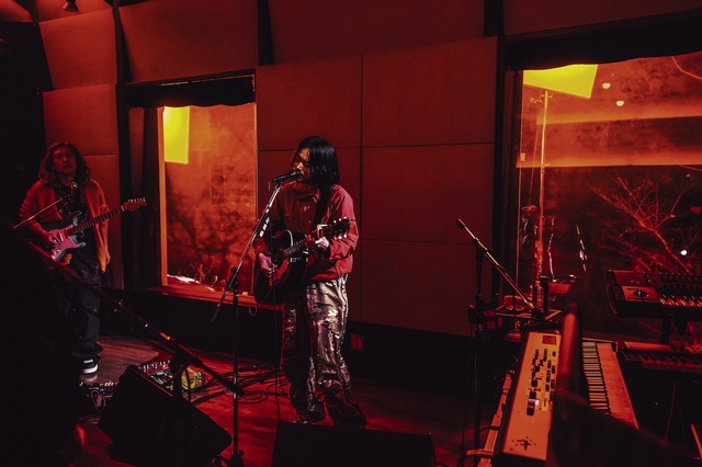 『菅田将暉 LIVE STREAMING VOL.2』より Photo:上飯坂一