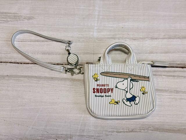 【ファッションセンターしまむら】レディース パスケース(PEANUTS):1,419円(税込)