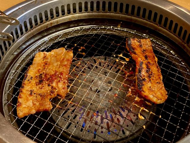 焼肉きんぐ：春限定の松阪名物厚切りドルチェポルコ