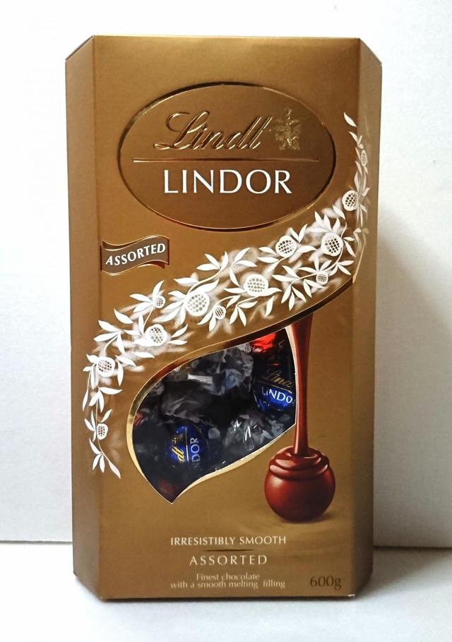 コストコ　リンツリンドール アソート　600g　1738円