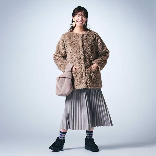 【ワークマンの防寒シューズ売れ筋ランキング 4位】「防寒ブーツ ケベックショート」2,500円(税込)