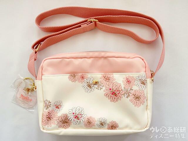 ショルダーバッグ(リーナ・ベルがデザインされた「PAUL & JOE」プロデュースのスペシャルグッズ)