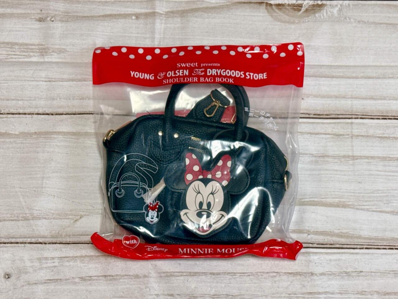 ファミマで買える！ディズニー×人気ブランドの“大人かわいい