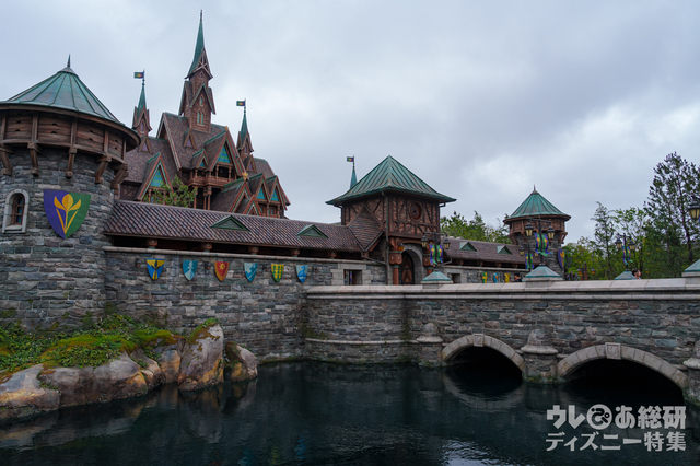 東京ディズニーシー「ファンタジースプリングス」内「フローズンキングダム」