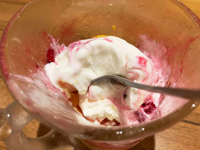 ソフトは先に全部食べずに、残しつつ食べ進めるのが好き。なぜなら…