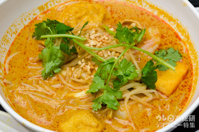 メインストリートUSA「メインストリート・コーナー・カフェ」｜香港ディズニーランド・リゾート