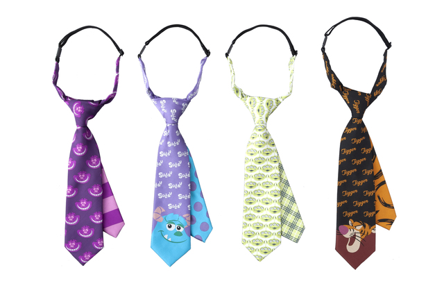 ネクタイ 各1,200円｜東京ディズニーランド 「タウンセンターファッション」、東京ディズニーシー 「フィガロズ・クロージアー」