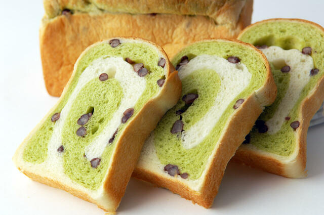 金谷ホテルベーカリー「抹茶大納言」