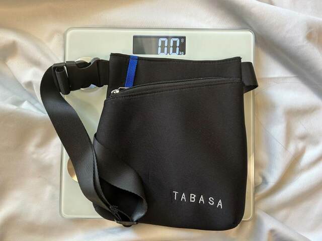 重さは（約）91g。残念ながら体重計では測定できませんでしたが、とにかく軽い！