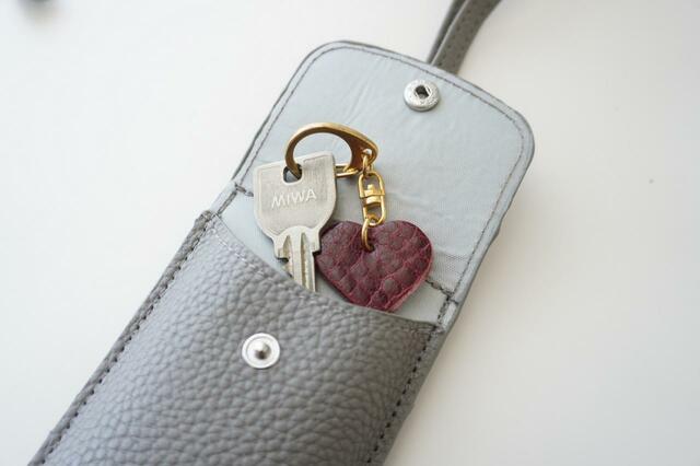 キーケースとしても使える