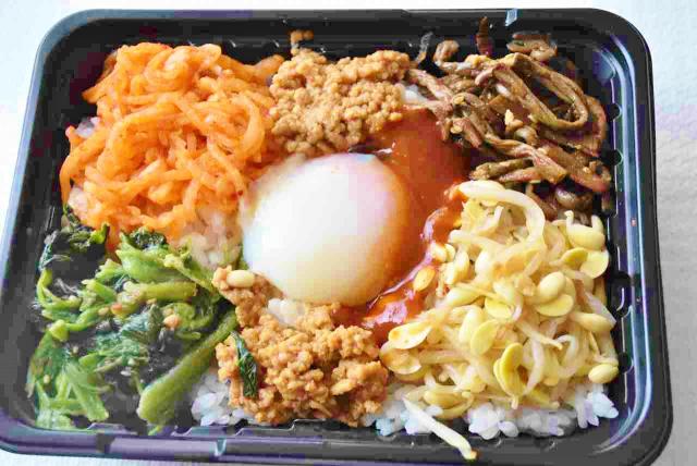 食感の良い具が食欲を増進させるぅ～！