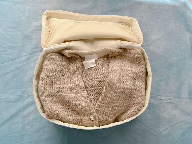 【バースデイ】大人もののニットは合計7枚収納できます