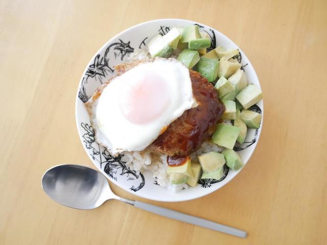 レンチンで絶品ロコモコが完成！