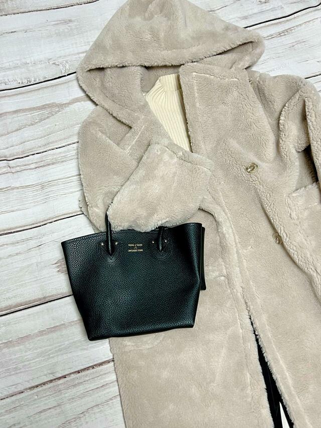 アウターをジャケットからボアコートに変えたオフスタイル