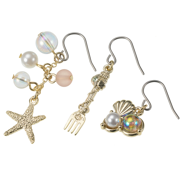 ピアス アリエル ジュエリートレー付き2,700円 