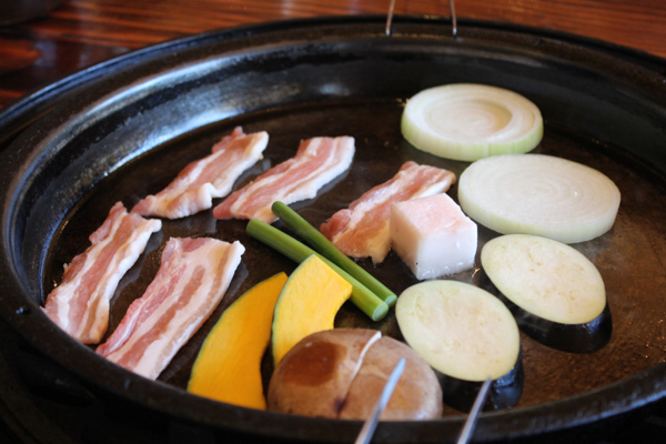 豚のバーベキューセット。