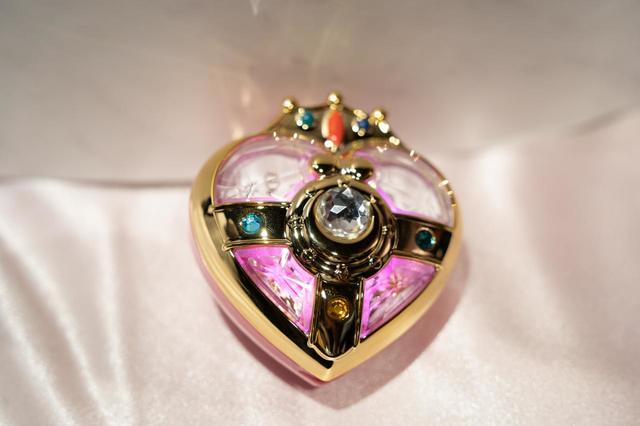 ユニバーサル・ハート・コンパクト 3,900円