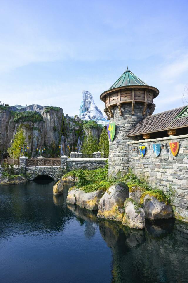 東京ディズニーシー「ファンタジースプリングス」内「アナとエルサのフローズンジャーニー」