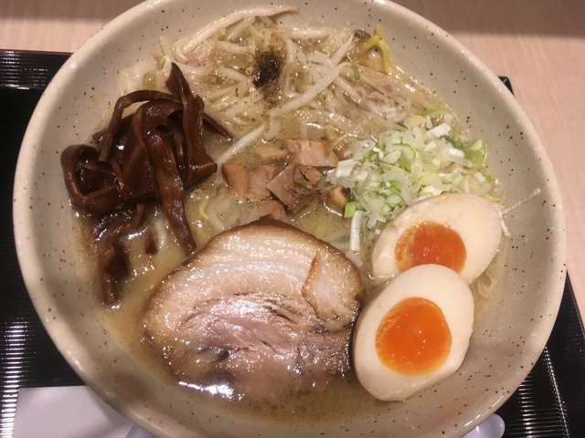 つじ田　味噌の章「味玉入り味噌らーめん」