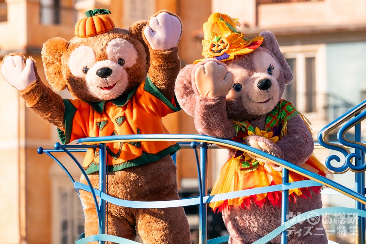 ディズニー ハロウィンダッフィー＆シェリーメイ 着せ替え付 黒っぽい