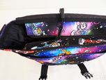 東京ディズニーリゾート|宇宙柄ショルダーバッグ¥3,900