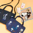 【PLAZA「Welcome to the NIGHT CARNIVAL with SNOOPY」】お出かけアイテム刺しゅうトート(全2種・各4,730円)、e-kairo 充電式カイロ(全3柄・各4,180円) など