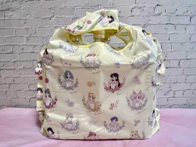 【3COINS×セーラームーン】2リットルのペットボトルは6本入りました！