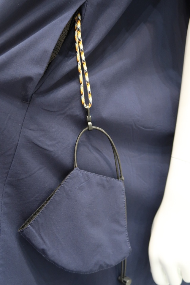 「エアロクラスターガーデワンピース」マスク付き