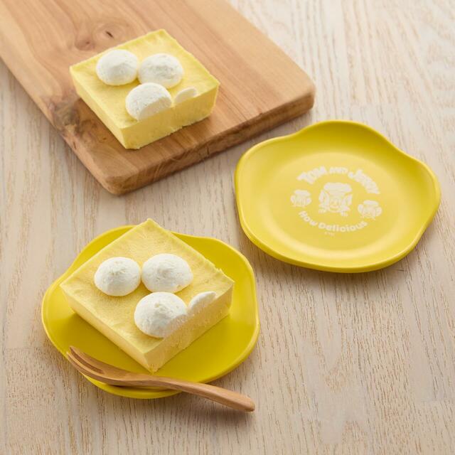 おせち・二段重「トムとジェリー」|21,900円(税込)