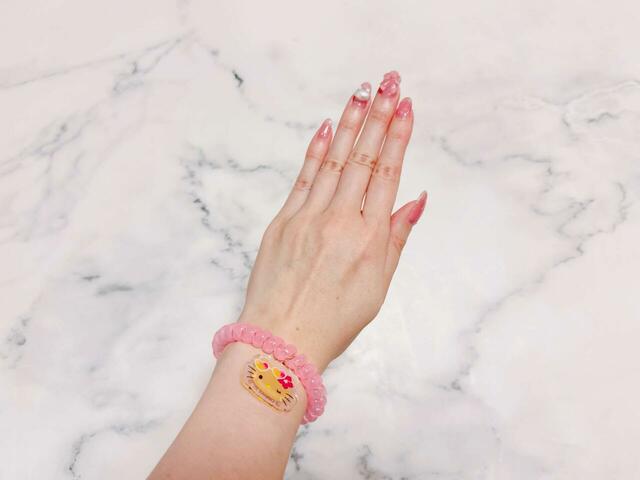 腕にブレス風につけてもかわいい！