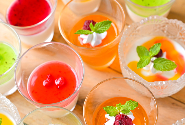 「ひんやりスイーツ」＜期間：2025年8月1日〜31日＞【特別仕入れの“天然マグロ”＆食欲そそる“肉盛りプレート”が食べ放題！『天然マグロVS超肉盛り 極みBATTLE』スタート！】