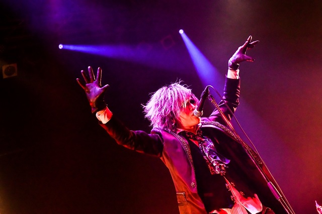 RAZOR　（PHOTO BY 土屋良太）