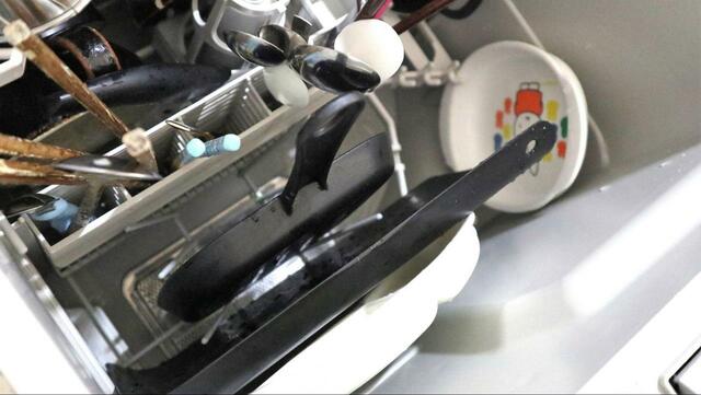 【ダイソー ちょこっとまな板】大きめの皿と同じ感覚で食洗機にそのままイン