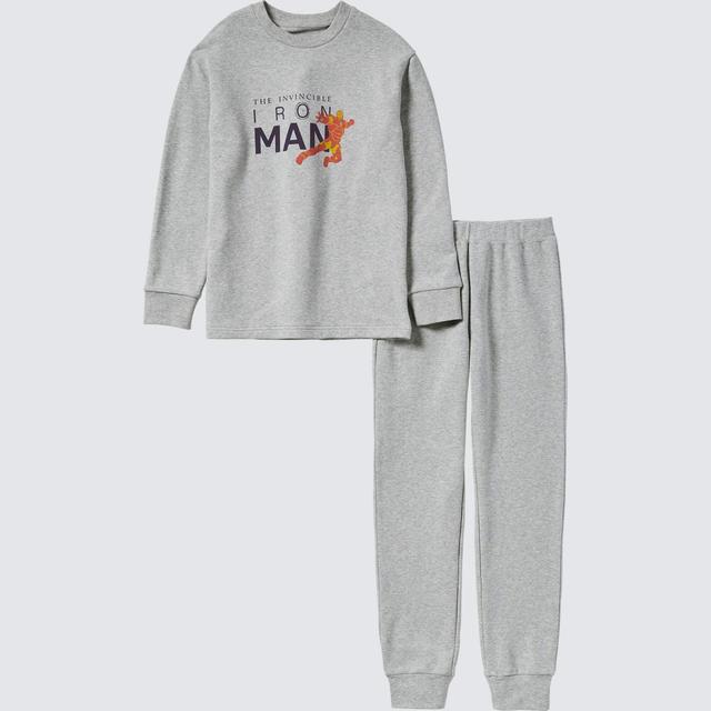 KIDS マーベル・エッセンシャルズ 2021 秋冬 ウルトラストレッチスウェットセット（長袖）¥1,990