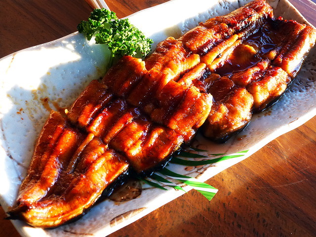 千葉鉄道旅／印旛沼「レストハウスとみい」の『うなぎ』