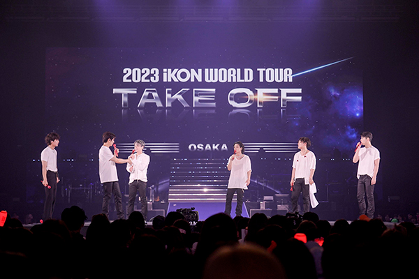 iKON　撮影：上飯坂一