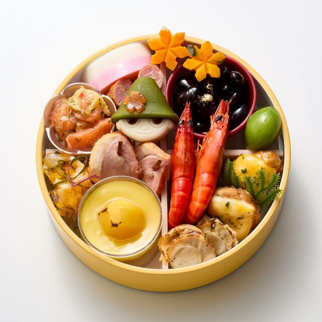 おせち・二段重「ムーミン」｜22,900円(税込)