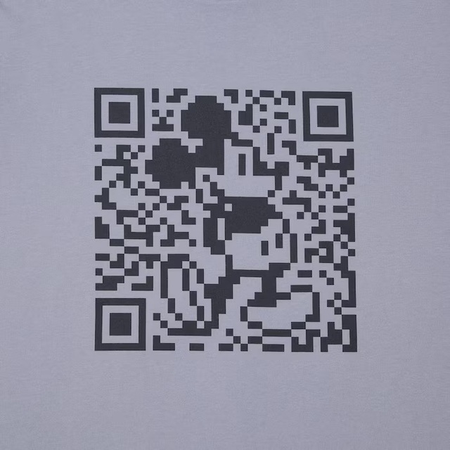 ユニクロ ミッキー スタンズ UT （半袖・レギュラーフィット）1,500円