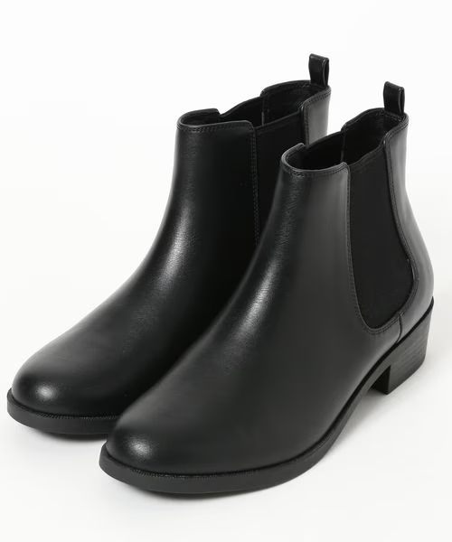 【グローバルワークの冬シューズ売上ランキング 5位】「らくっション撥水サイドゴアブーツ」6,930円（税込）