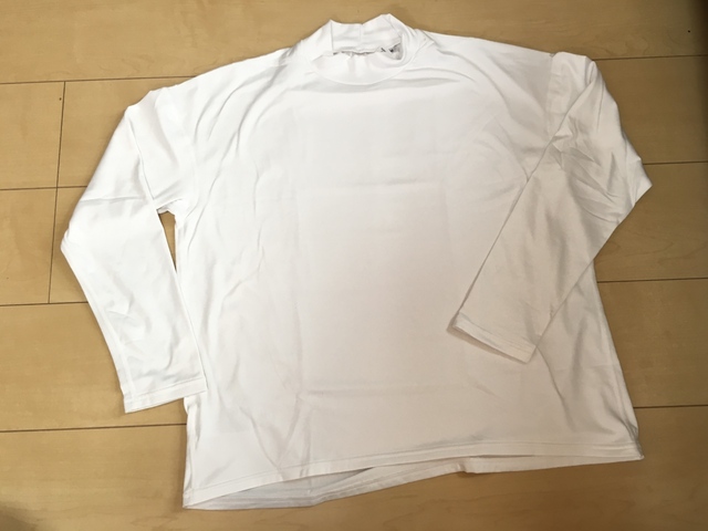 【ワークマン wmbストレッチ起毛リラックスウェア】ハイネックで首元も暖かい