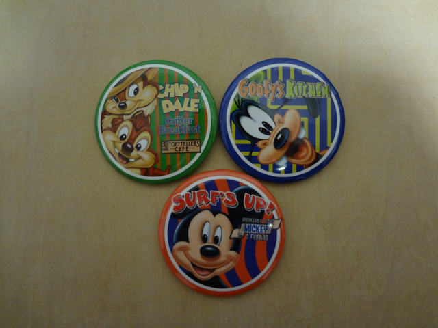 おみやげにカンバッジが貰えます