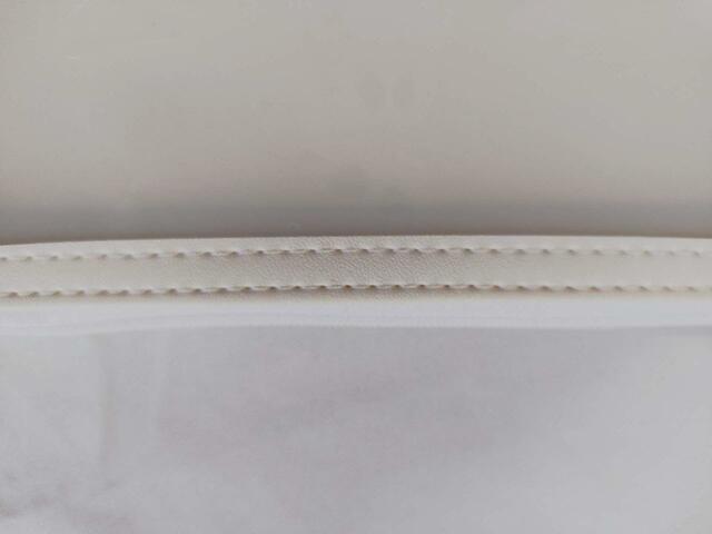 ミシンでしっかり縫い付けられていました