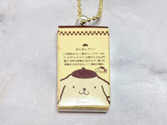 背面にはもちろんキャラクター紹介のプリント入り！