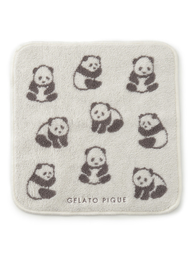 パンダモチーフハンドタオル