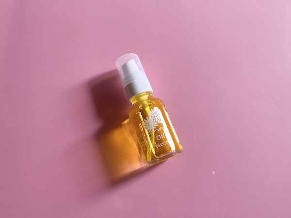 ナチュラルアイランド　カレンデュラ手づみオイル 