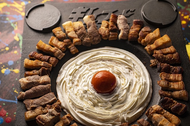 サムギョプサル×コラーゲン豆乳エスプーマチゲ